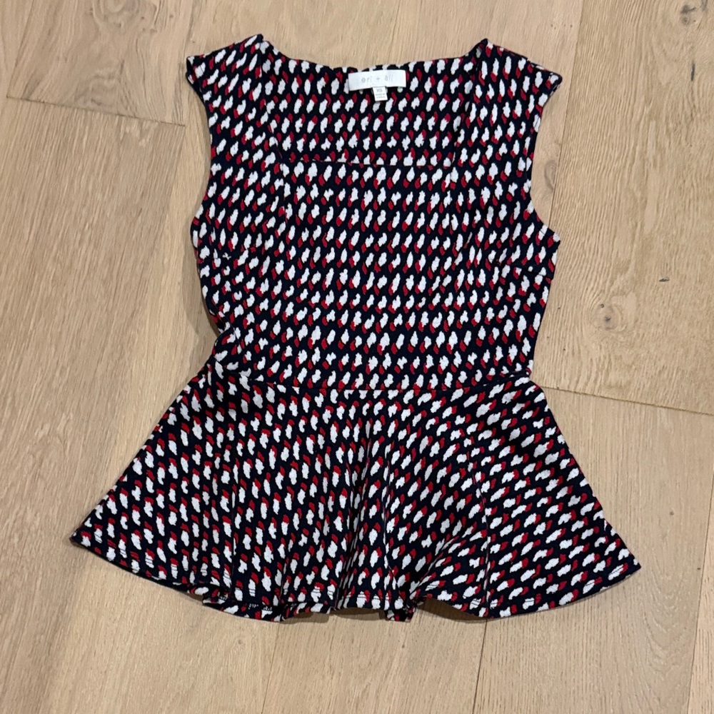Anthropologie Women's Eri + Ali Sleeveless Patterned Top with Peplum size xs